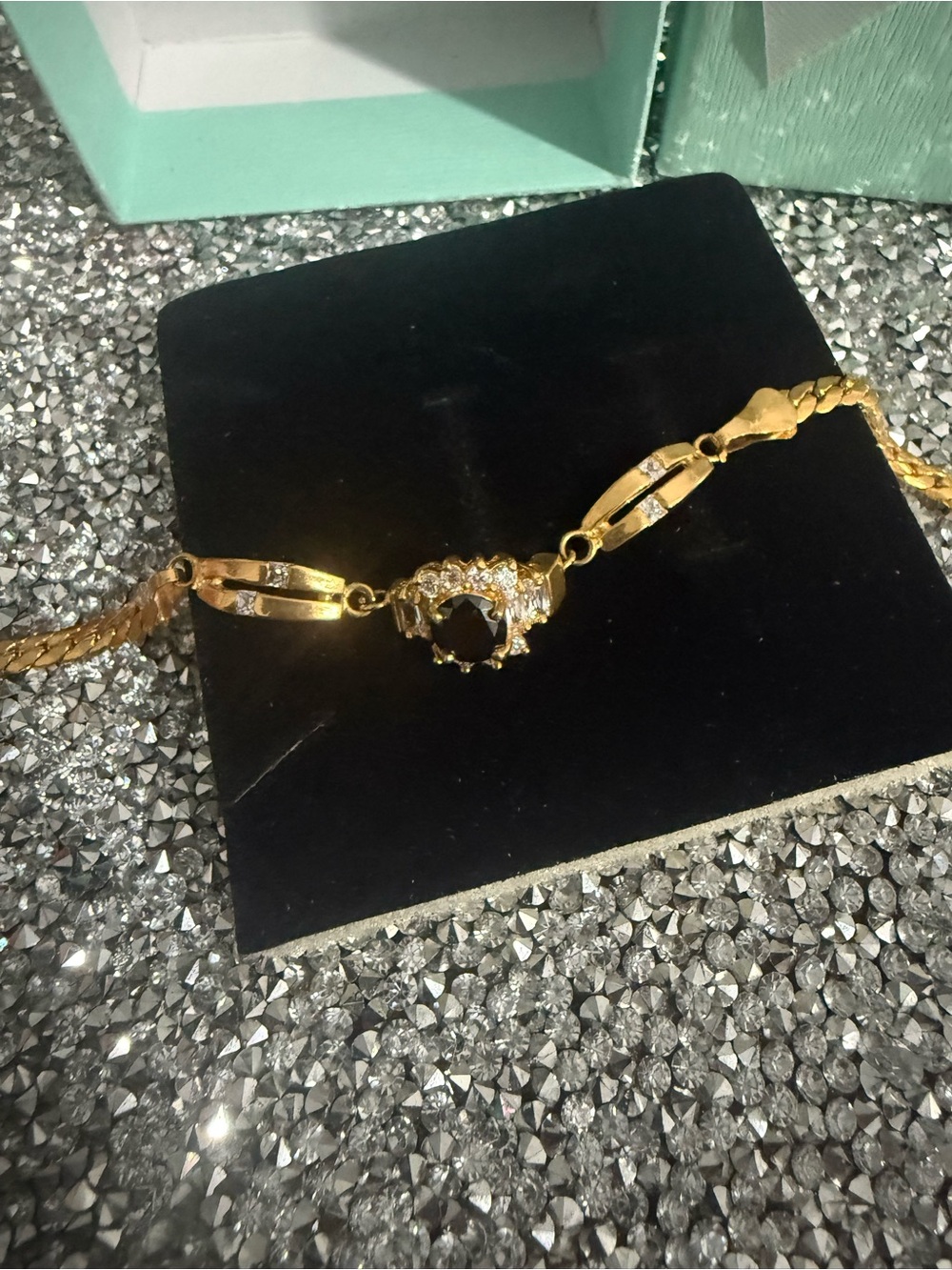 Elegant Gold Tone Women’s Bracelet with Crystal Accents